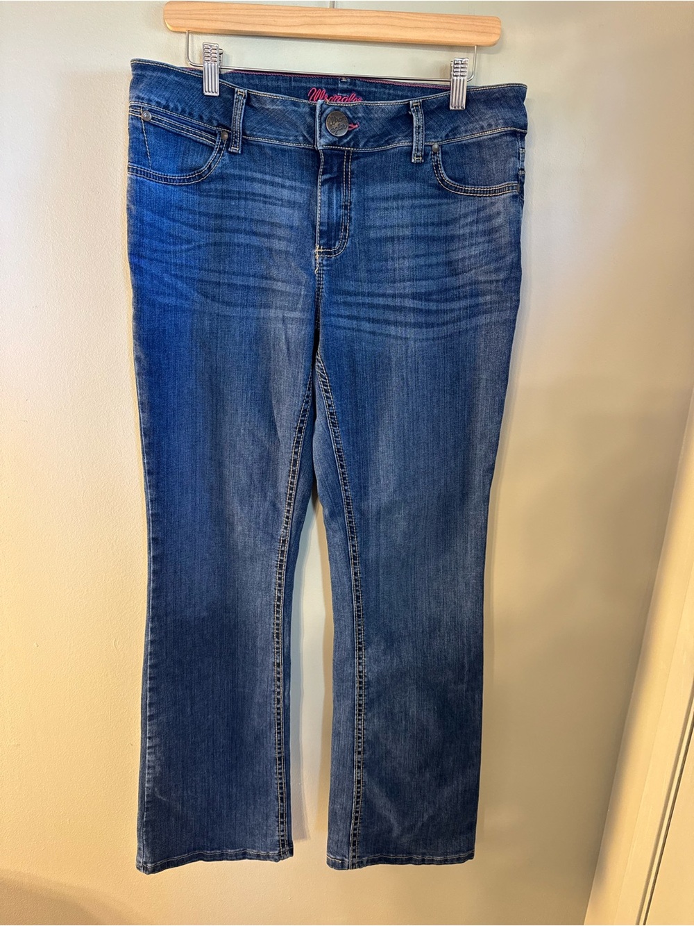 WRANGLER Women's Bootcut Jeans Medium Wash Studded Pocket Size 11/12 x 32